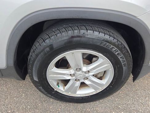Used 2020 Chevrolet Trax LS w/ Tint and Cruise Package FWD image 16