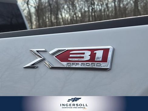 Used 2024 GMC Sierra 3500 SLE w/ SLE Convenience Package image 32