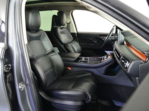 Used 2023 Lincoln Aviator Reserve w/ Equipment Group 201A image 21