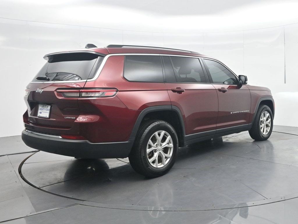 Used 2023 Jeep Grand Cherokee L Limited RWD image 5