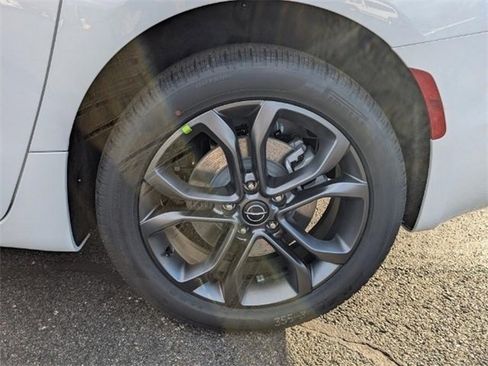 New 2026 Chrysler Pacifica Select image 26