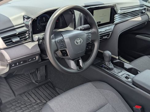 Used 2026 Toyota Camry LE FWD image 14