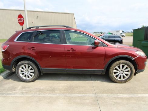 Used 2008 MAZDA CX-9 Sport w/ Moonroof & Bose Audio Pkg AWD/4WD image 10