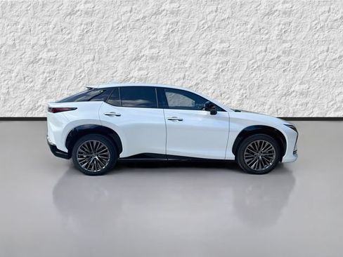Used 2023 Lexus RZ 450e Premium w/ Accessory Package (2T) AWD/4WD image 2