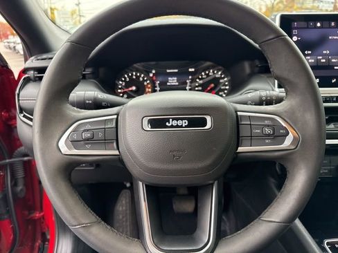 Certified 2023 Jeep Compass Altitude image 13