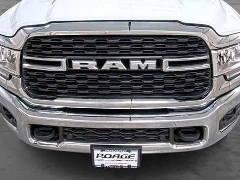 Used 2024 RAM 2500 Big Horn w/ Safety Group image 16