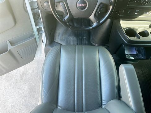 Used 2023 GMC Savana 2500 Extended w/ Driver Convenience Package image 20