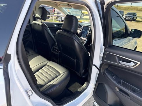 Used 2023 Ford Edge SEL w/ Convenience Package AWD/4WD image 13