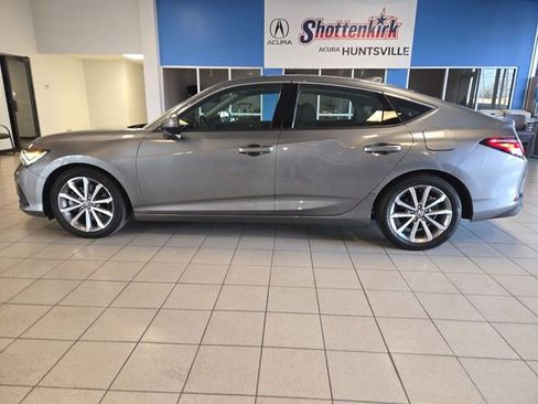 Used 2025 Acura Integra Base image 5