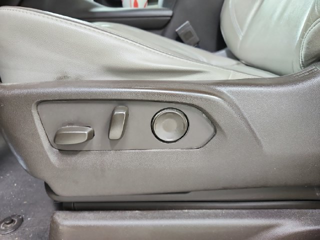 Used 2021 GMC Yukon SLT w/ SLT Luxury Plus Package RWD image 11