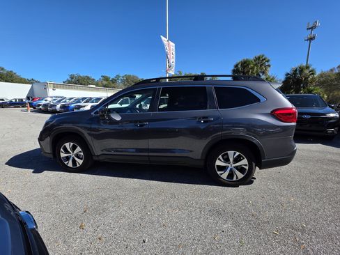 Certified 2024 Subaru Ascent Premium w/ Convenience Package image 5