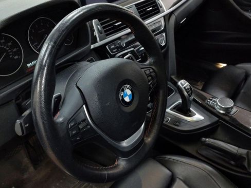Used 2017 BMW 330i xDrive Sedan image 16