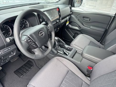 New 2026 Nissan Frontier SV w/ SV Convenience Package RWD image 10