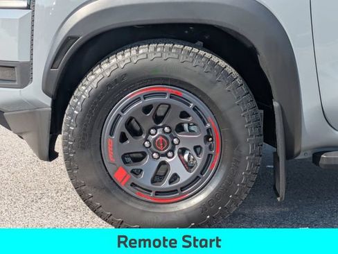 Used 2025 Nissan Frontier Pro-X w/ Pro Convenience Package RWD image 12