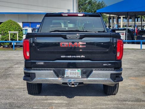 Certified 2025 GMC Sierra 1500 SLT AWD/4WD image 6