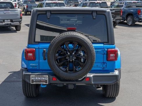 Used 2022 Jeep Wrangler Unlimited Sahara image 29