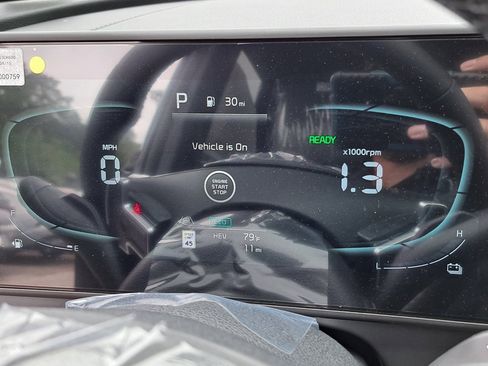 New 2025 Kia Sportage X-Line image 8