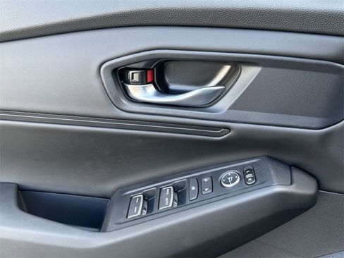 New 2025 Honda Accord SE image 15