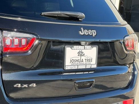 New 2026 Jeep Compass Latitude image 8