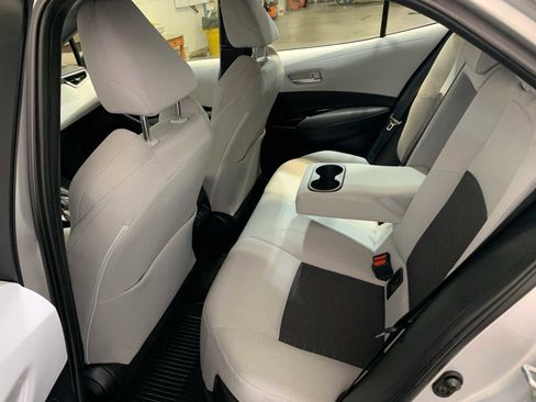 Certified 2024 Toyota Corolla SE w/ SE Package image 9