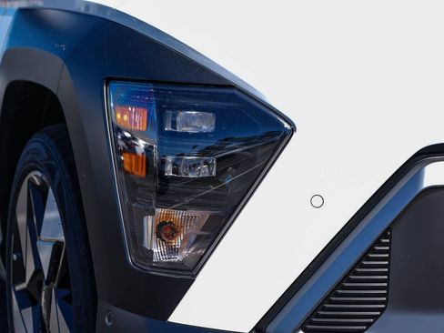 New 2026 Hyundai Kona Limited image 4