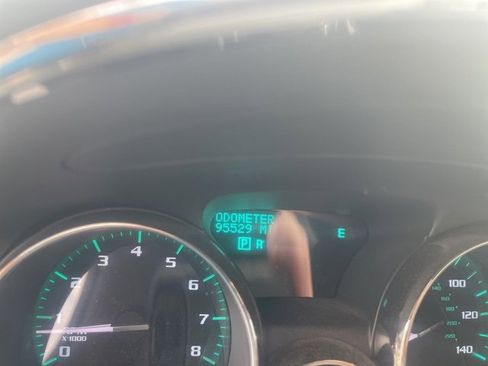 Used 2016 Buick Enclave Leather image 11