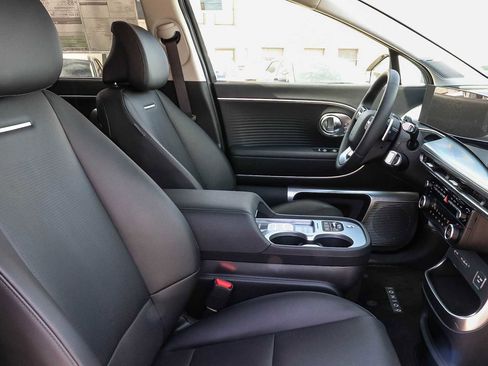 New 2026 Hyundai Ioniq 9 Limited image 22