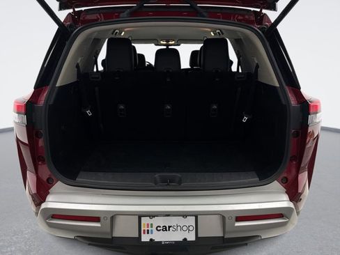 Used 2023 Nissan Pathfinder SL AWD/4WD image 23