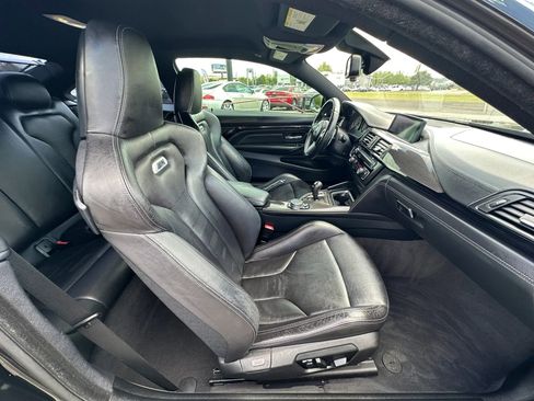 Used 2015 BMW M4 Coupe RWD image 10