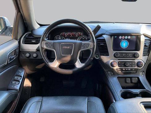 Used 2020 GMC Yukon SLT AWD/4WD image 5