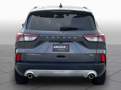 Used 2020 Ford Escape Titanium FWD image 5