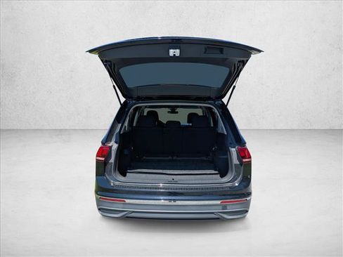 Used 2024 Volkswagen Tiguan S FWD image 6