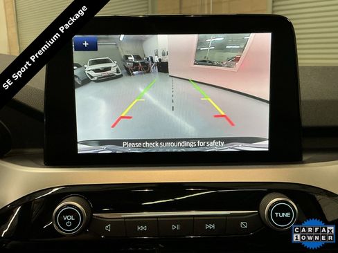 Used 2020 Ford Escape SE Sport image 25