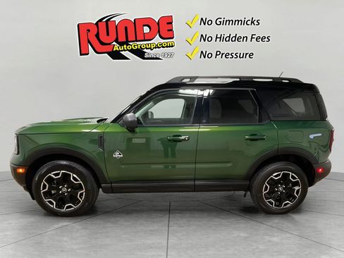 Used 2025 Ford Bronco Sport Outer Banks w/ Outer Banks Tech Package+ AWD/4WD image 2