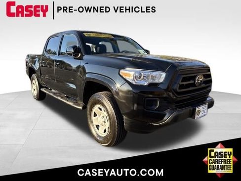 Used 2022 Toyota Tacoma SR image 1