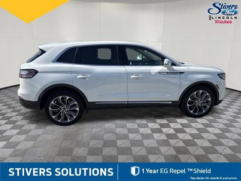Certified 2023 Lincoln Nautilus Reserve w/ Class II Trailer Tow Package AWD/4WD image 5