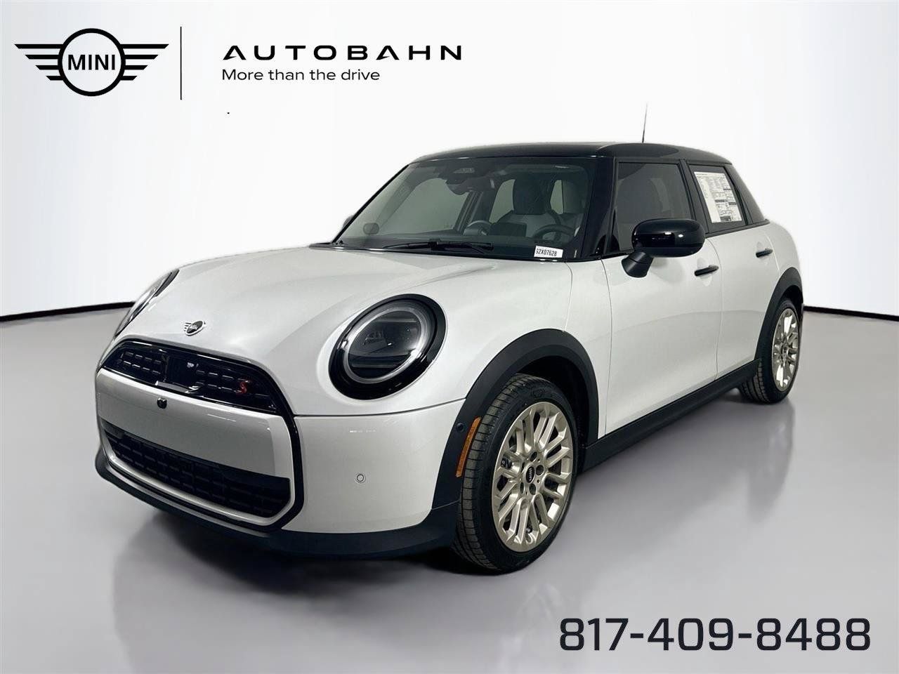 Used 2025 MINI Cooper S FWD image 1
