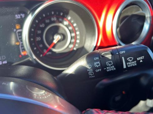 Used 2020 Jeep Wrangler Unlimited Rubicon image 24