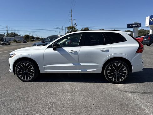 New 2026 Volvo XC60 B5 Ultra w/ Protection Package Premier AWD/4WD image 2
