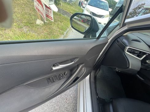 Used 2021 Toyota Corolla LE w/ Carpet Mat Package (TMS) image 7