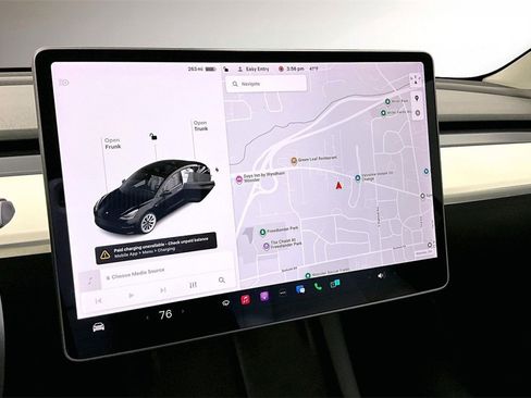 Used 2021 Tesla Model 3 Long Range image 10