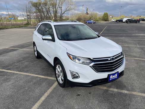 Used 2020 Chevrolet Equinox Premier AWD/4WD image 10