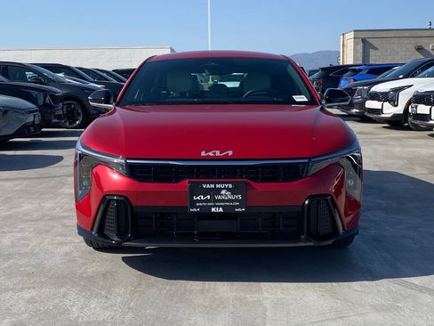 New 2026 Kia K4 GT-Line image 9
