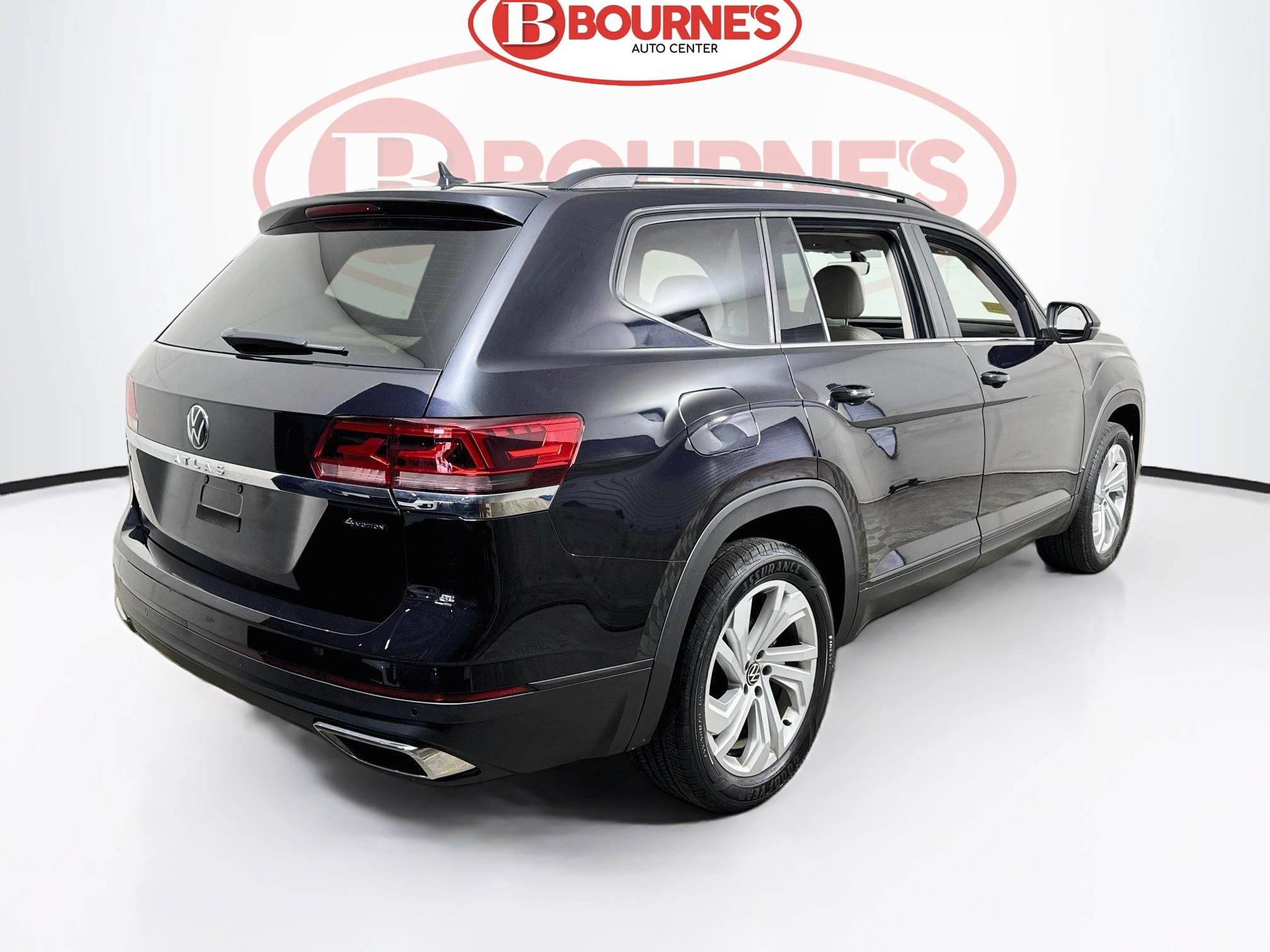 Used 2023 Volkswagen Atlas SE AWD/4WD image 10