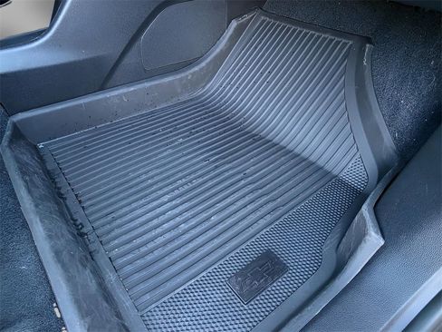 Used 2024 Chevrolet Traverse RS w/ LPO, Floor Liner Package image 17