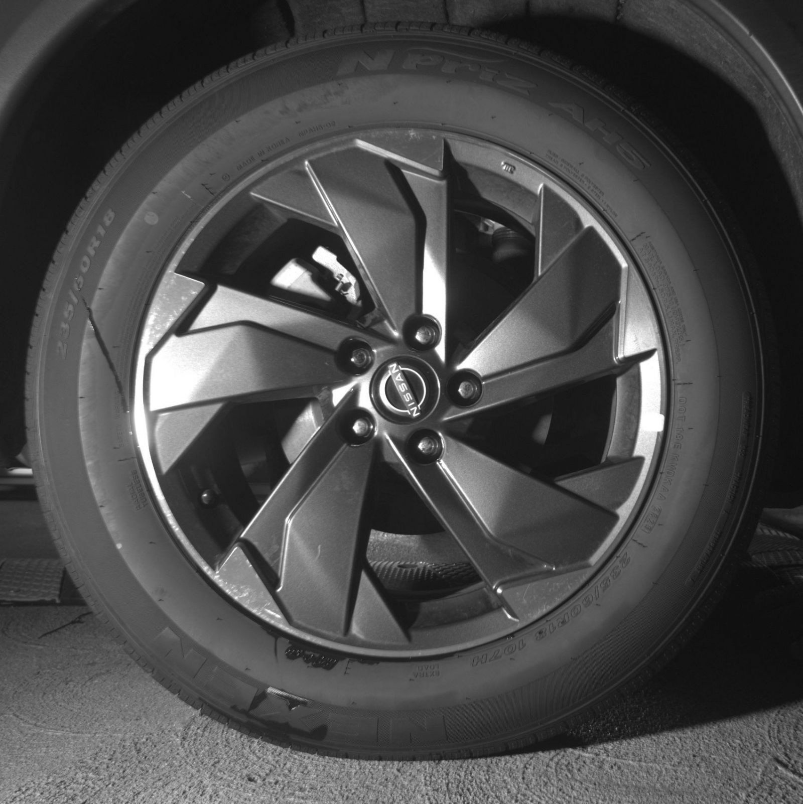 Used 2025 Nissan Rogue SV FWD image 18