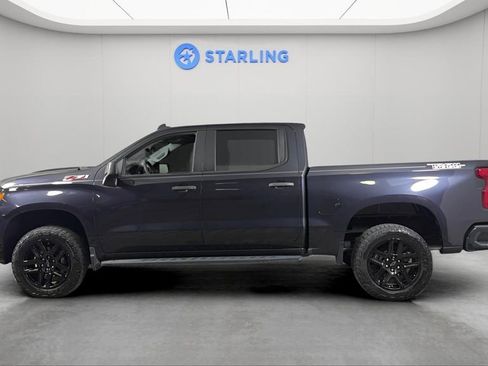 Used 2023 Chevrolet Silverado 1500 Custom Trail Boss AWD/4WD image 4