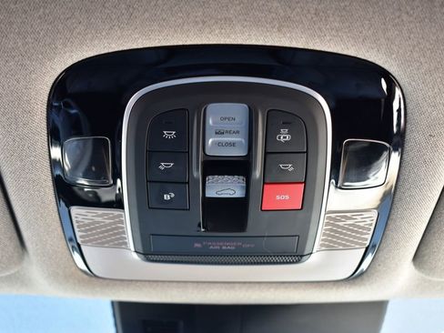 Used 2023 Hyundai Palisade Limited FWD image 48