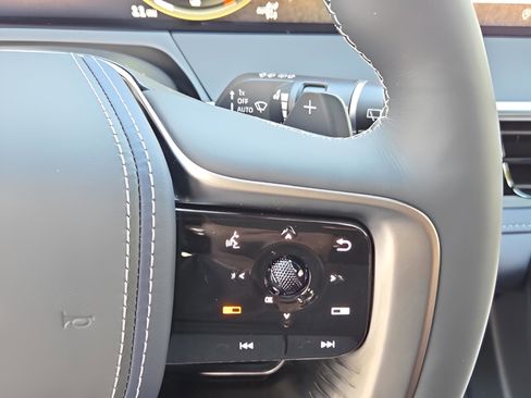 New 2026 INFINITI QX80 4WD w/ Sport Exterior Package image 24