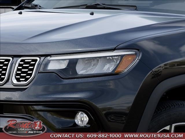New 2026 Jeep Compass Limited w/ Sun, Sound & Navigation Group AWD/4WD image 11